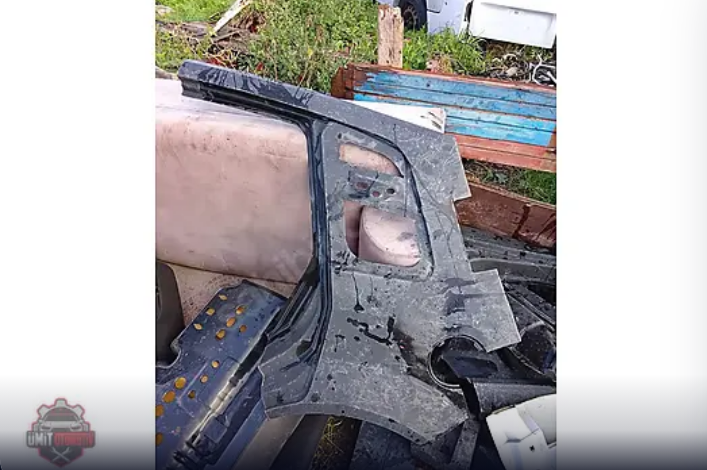 Ford Fiesta Sol Arka Çamurluk