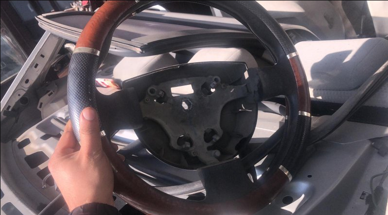 Ford Connect Direksiyon Simidi Çıkıma