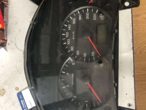 Ford Connect KM Gösterge Saati Çıkma