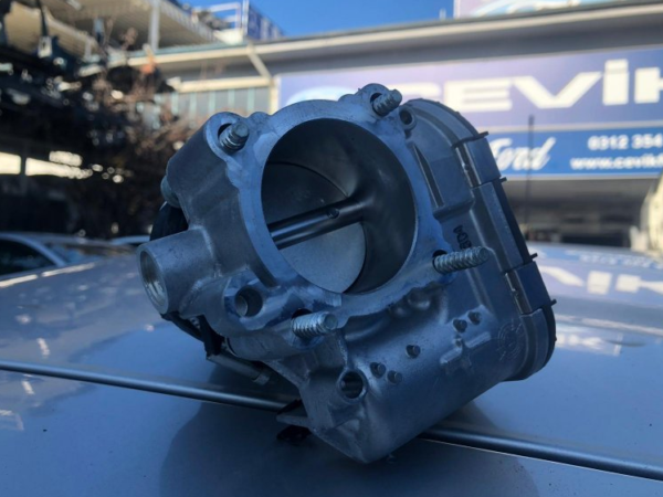 Ford Focus 1.6 Benzinli Orjinal Gaz Kelebeği​​
