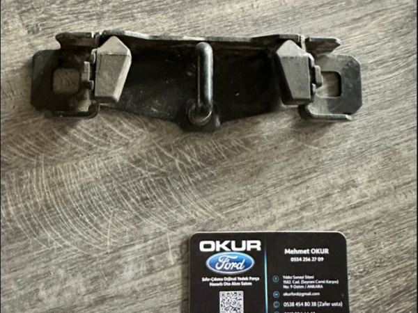 Ford Focus 2 Bagaj Kilidi Karşılığı Sedan