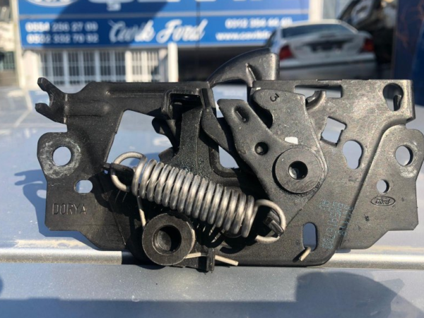 Ford Focus Kaput Kilit Karşılığı​ Sıfır