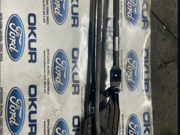 Ford Focus Silecek Mekanizması ve Silgi Motoru