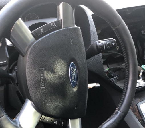 Ford C-Max Direksiyon Simidi Çıkma
