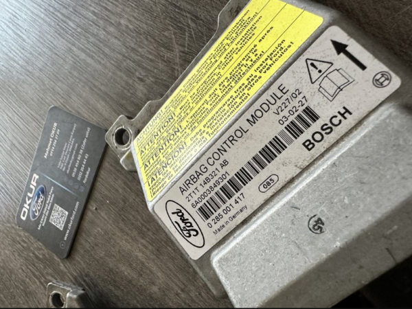 Ford Connect Airbag Beyni Çıkma