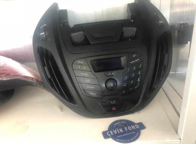 Ford Connect Ekran Radyo Çıkma Orijinal