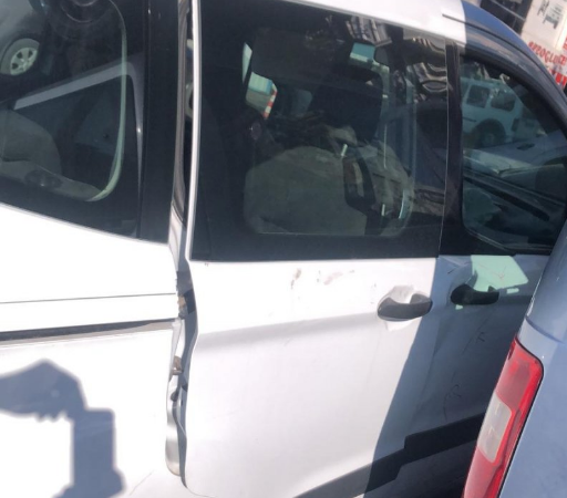 Ford Courier Sağ Sürgülü Kapı Beyaz Çıkma