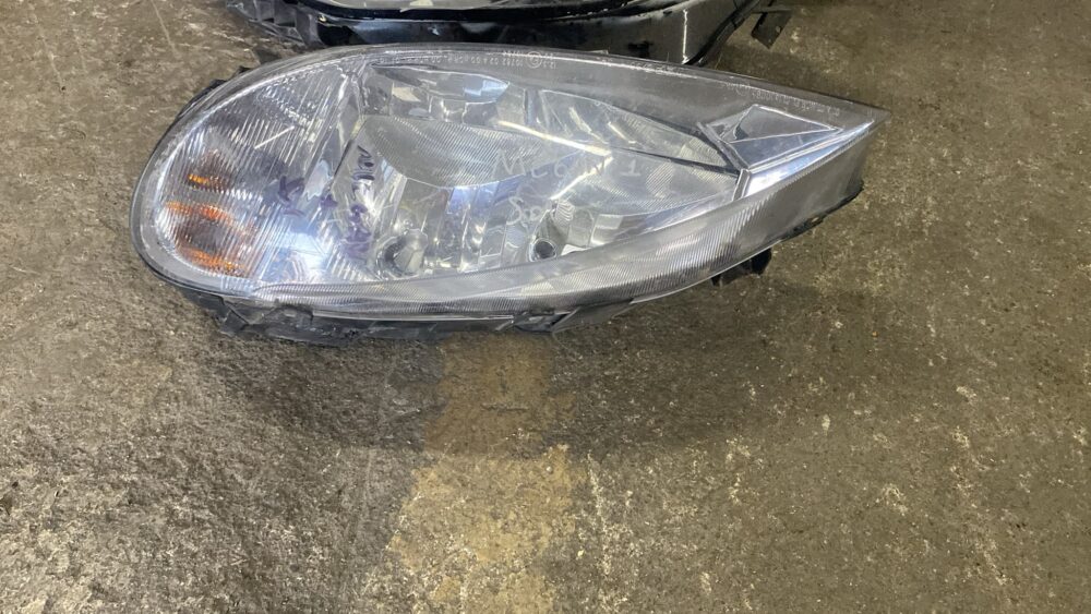 renault megane 1 çıkma sol far