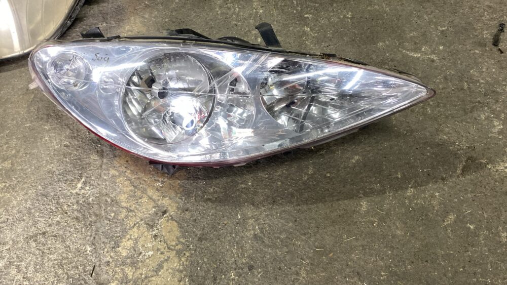 peugeot 307 çıkma sağ far