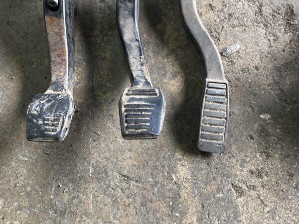 ford escort çıkma pedal takımı