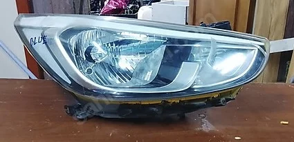 Hyundai Accent Blue Sağ Far Çıkma Orijinal