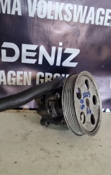 Audi A4 B5 Direksiyon Pompası