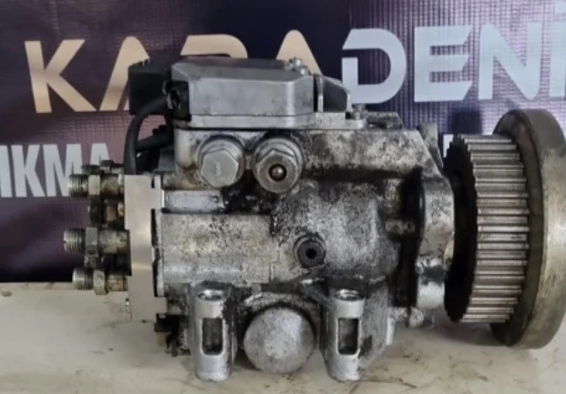 Audi A4 B5 Mazot Pompası