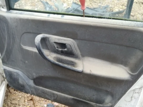 Caddy Kapı Döşemesi