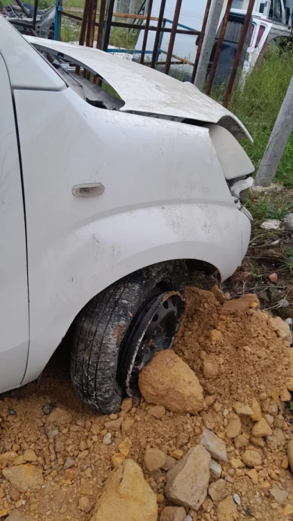 Fiat Fiorino Çıkma Sağ Ön Çamurluk