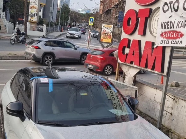 Honda Hrv Tavan Camı
