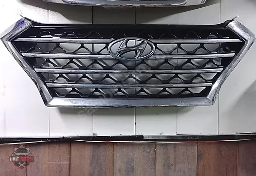 Hyundai Tucson Ön Panjur Çıkma Orijinal