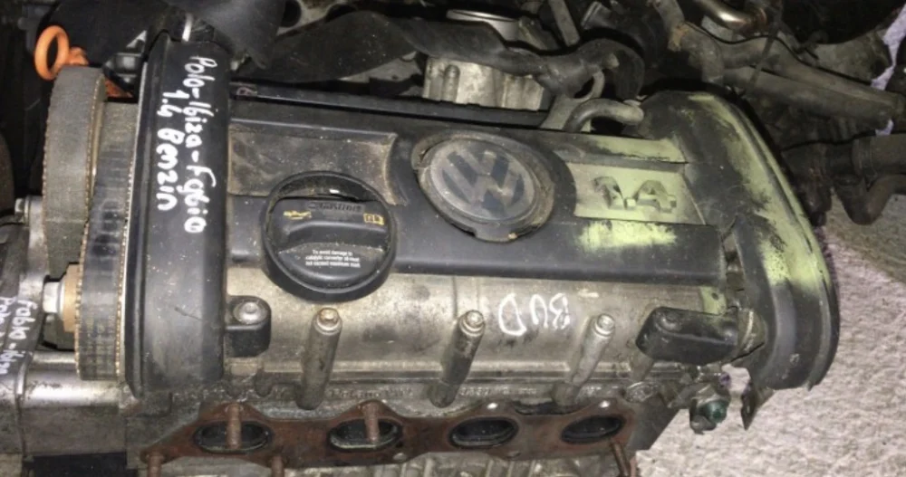 Jetta Azd,Aus,Aub,Bbz,Bud,Bcb,Bxw,Cgg Kodlu Silindir Kapak Parça