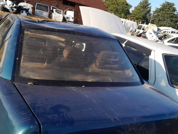 Lada Vega Çıkma Arka Cam