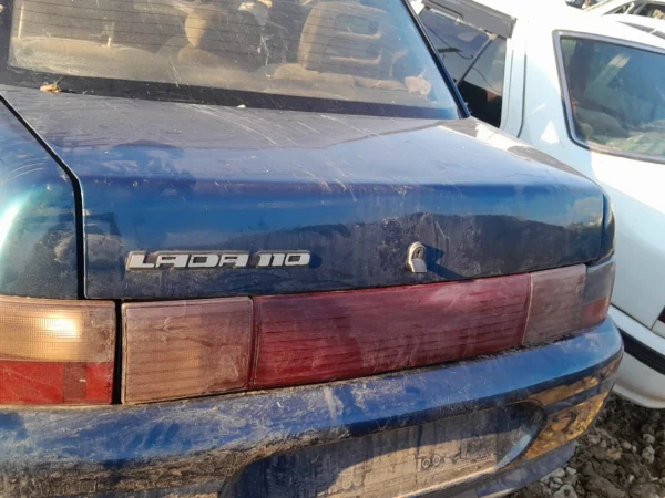 Lada Vega Sedan Arka Bagaj Kapak