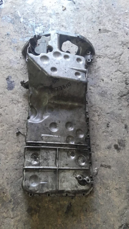 Mercedes w211 Çıkma Motor Yağ Karter