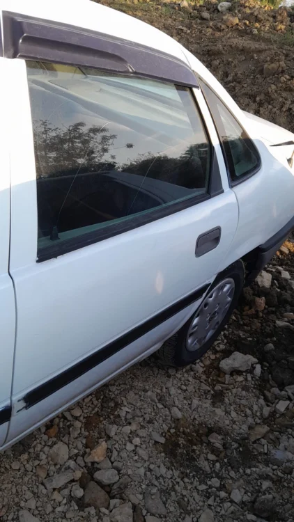 Opel Vectra A Kasa Sol Arka Kapı