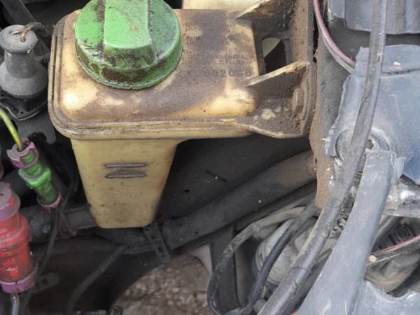 Passat 1.8 Direksiyon Yağ Bidonu