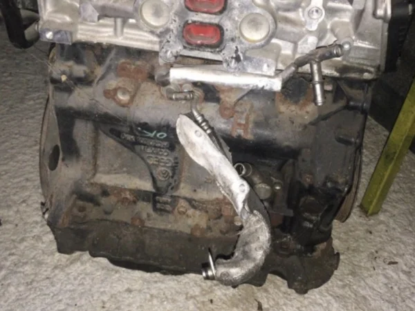 Passat 1.8 TFSI Blok Parça