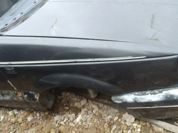 Passat B3 Sağ Çamurluk