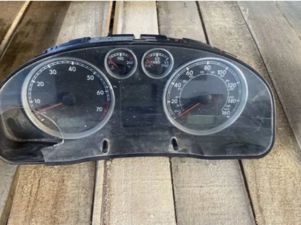 Passat b5 Klometre Saati Çıkma Orijinal