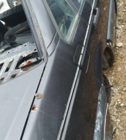 Passat Sağ Arka Çamurluk Kesme