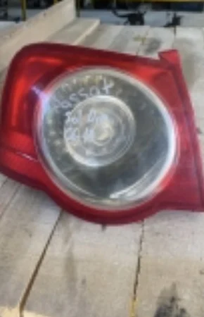 Passat Sol Stop Lambası Çıkma Orijinal