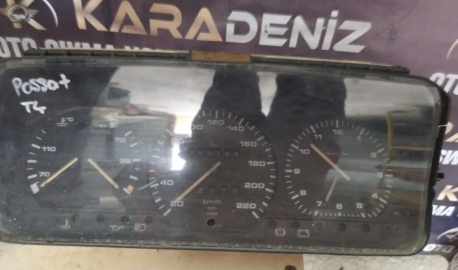 Passat-Transporter T4 Kilometre Saati