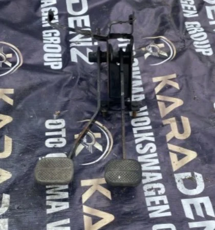 Polo mk1 Pedal Takımı Çıkma Orijinal