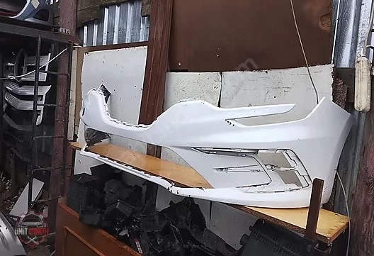Renault Megane Ön Tampon Çıkma Orijinal