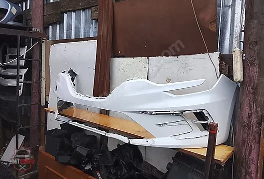 Renault Megane Ön Tampon Makyajlı Kasa Çıkma Orijinal
