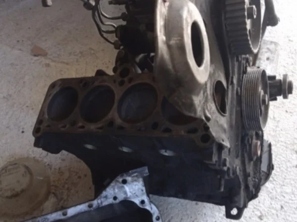 Seat Toledo 1.4 TDI-Amf-Bnm-Bnv Kodlu Dizel Yarım Motor Parça