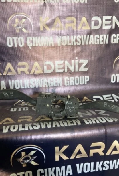 Skoda Fabia 2 Sinyal Silecek Kolu Parça