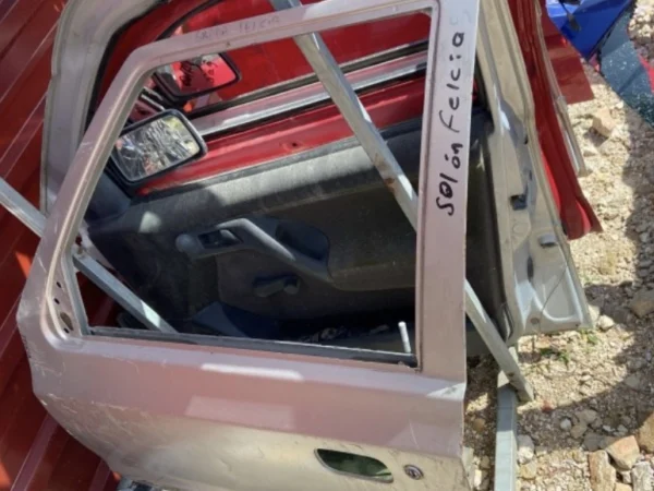 Skoda Felicia Sol Ön Kapı Parça
