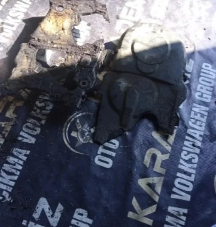 Transporter T.5 1.9 TDI Triger Kapak Çıkma Orijinal