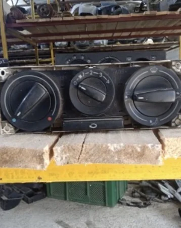 Transporter t4 Klima Kontrol Paneli Çıkma