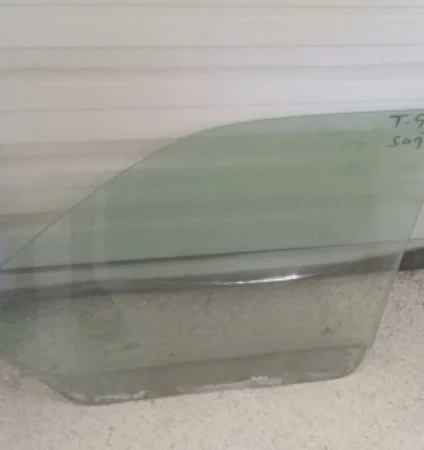 Transporter T5 Sağ Ön Cam Çıkma Orijinal