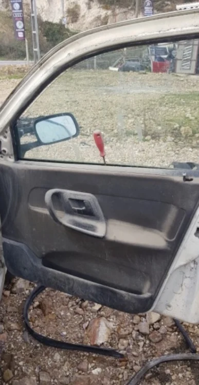Volkswagen Caddy 2 – Polo Classic Sağ Ön Kapı Döşemesi