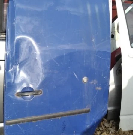 Volkswagen Caddy 3 Sol Arka Sürgülü Kapı