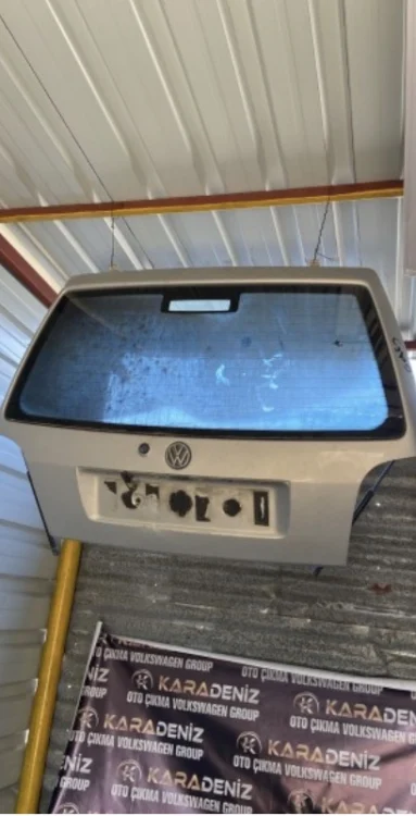 Volkswagen Golf 3 Bagaj Kapağı Parça
