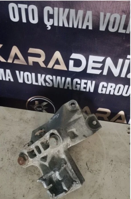 Volkswagen Golf 4 Motor Braketi Takozu