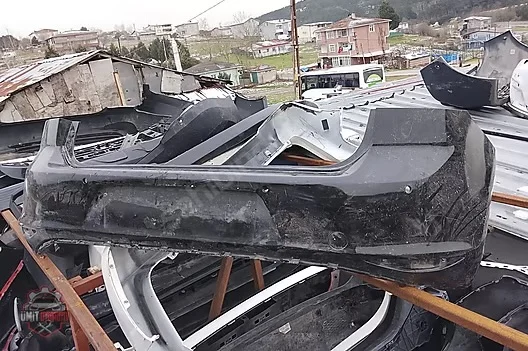 Volkswagen Golf Arka Tamponu Çıkma Orijinal