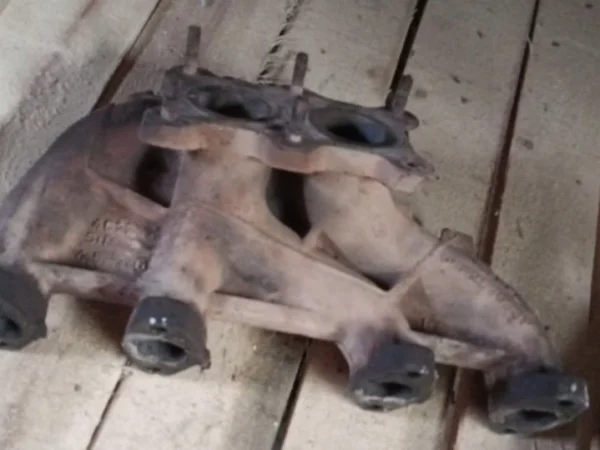 Volkswagen Jetta 1.6 Egzoz Manifold Çıkma Orijinal