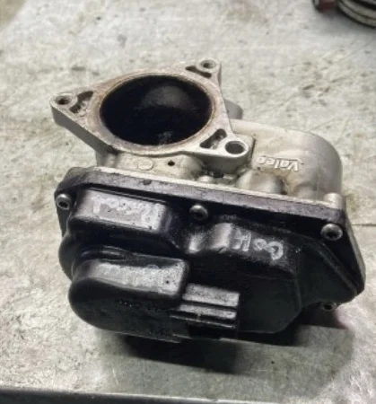 Volkswagen Jetta Gaz Kelebeği Parça