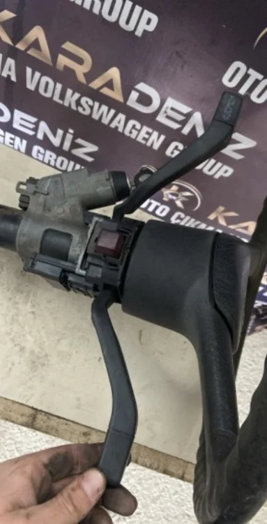 Volkswagen mk1 Silecek Kolu Parça
